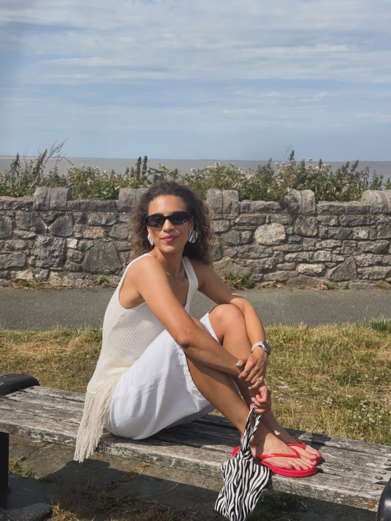 A White Knit Tank and Linen Trousers: The Softest Version of Monochrome Summer Dressing